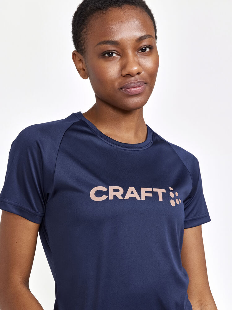 CORE Essence Logo Tee W Blaze