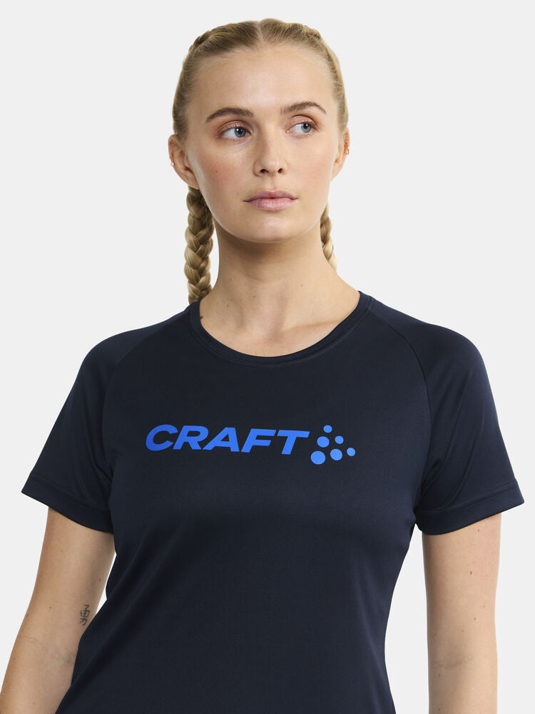 CORE Essence Logo Tee W Blaze-Jump