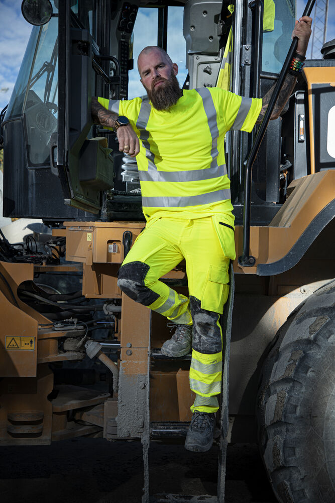 6527 Håndverksbukse i 37,5™ EN ISO 20471 Kl 2