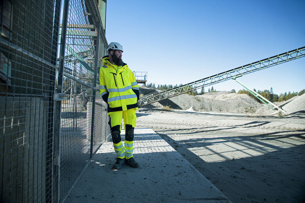 6527 Håndverksbukse i 37,5™ EN ISO 20471 Kl 2