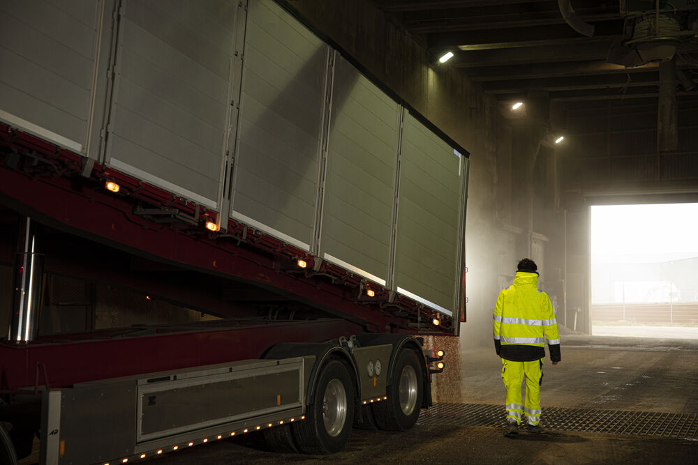 6527 Håndverksbukse i 37,5™ EN ISO 20471 Kl 2