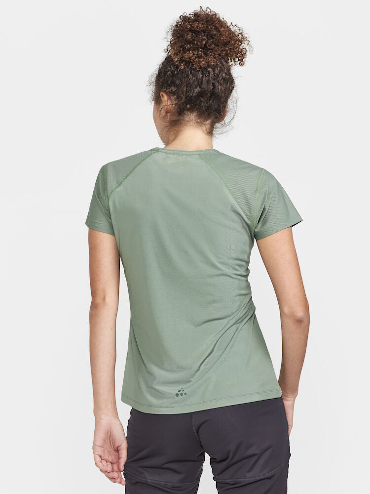 ADV Essence SS Slim Tee W Thyme