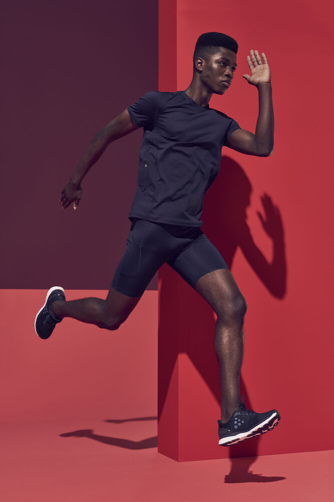 ADV Essence SS Tee M Black