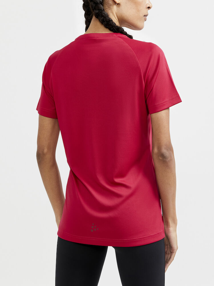Core Essence Logo Tee W MACHINE
