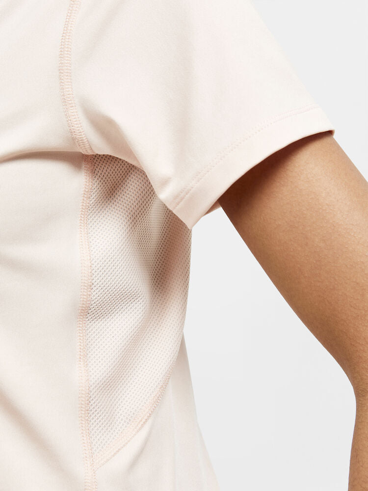 ADV Essence SS Tee W Gum