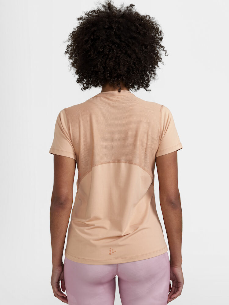 ADV Essence SS Tee W Cliff