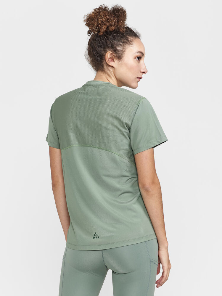 ADV Essence SS Tee W Thyme