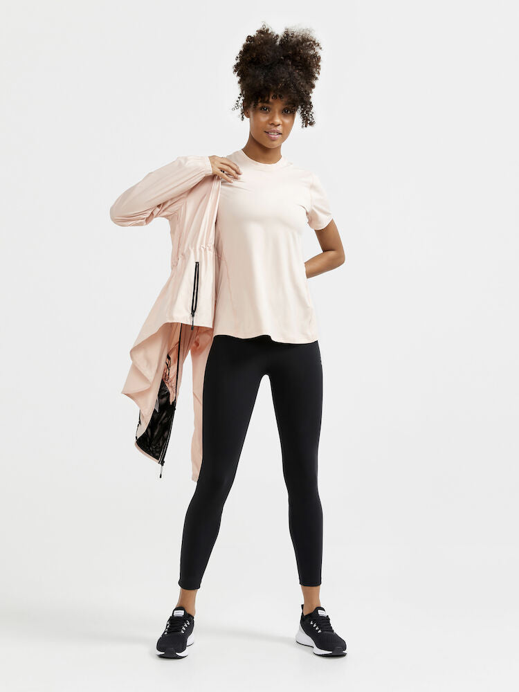 ADV Essence SS Tee W Gum