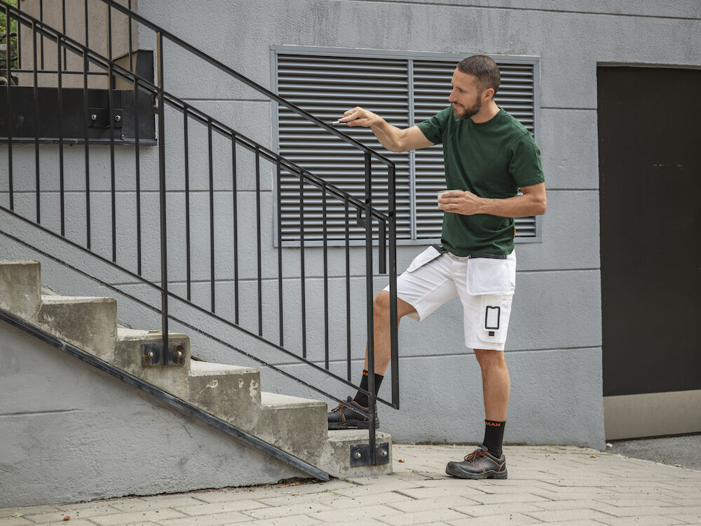 2132 Painters' Shorts