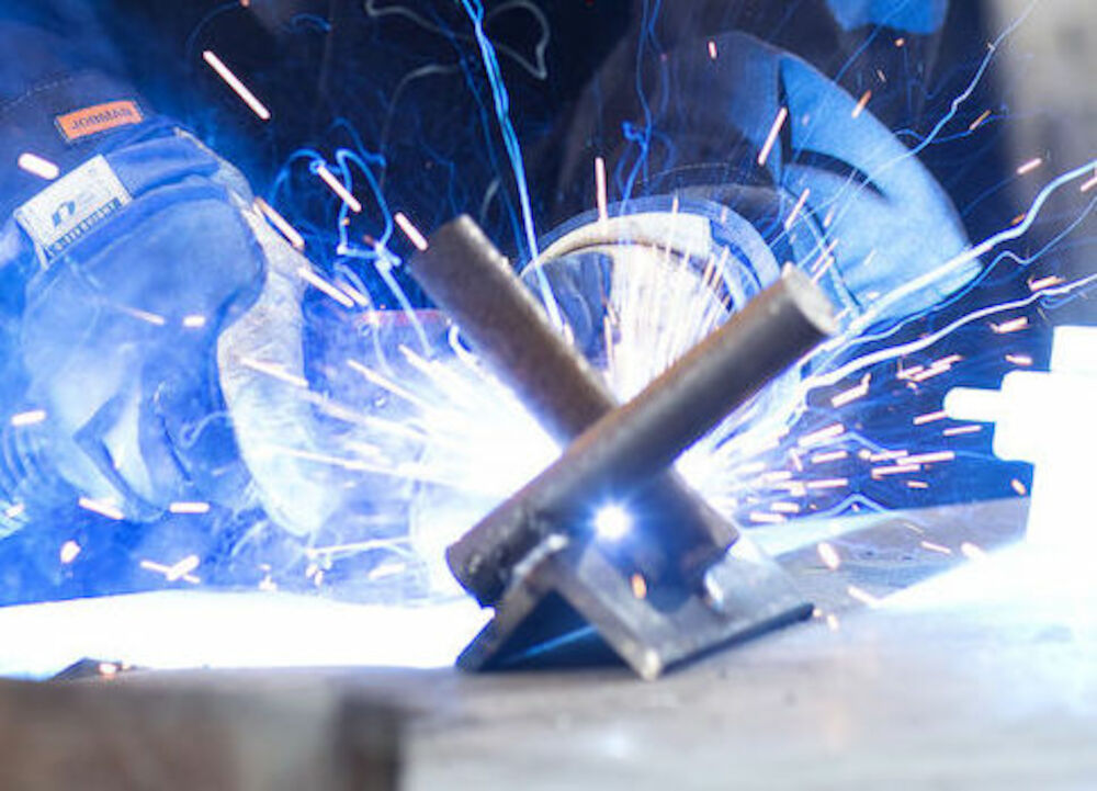 4037 SVEISEKJELEDRESS