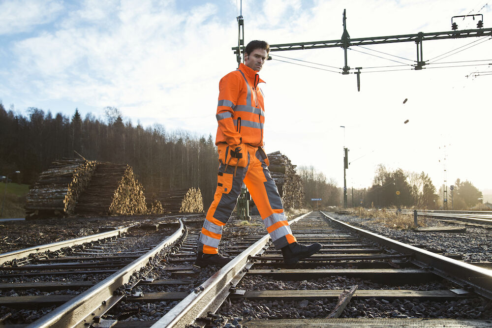 6412 SOFTSHELL JACKET EN ISO 20471 CLASS 3