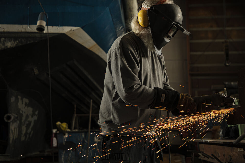 2124 SWEATSHIRT 100% COTTON