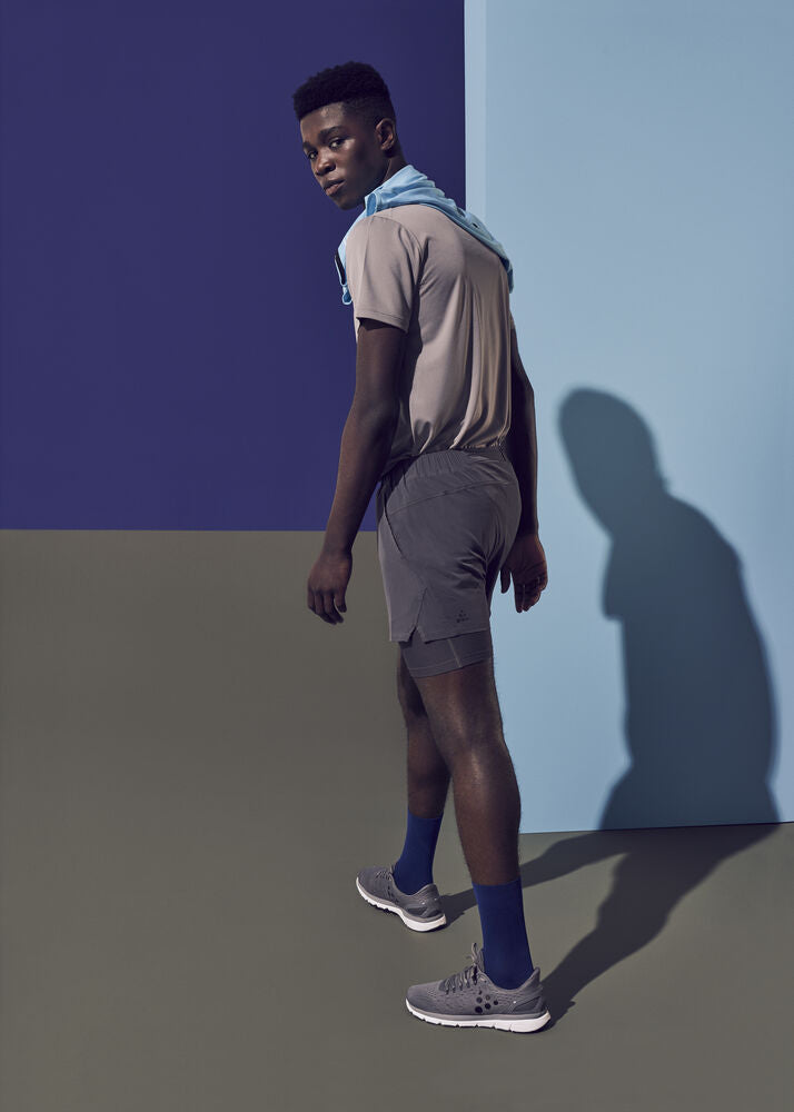 V150 Engineered M Smoked Pearl