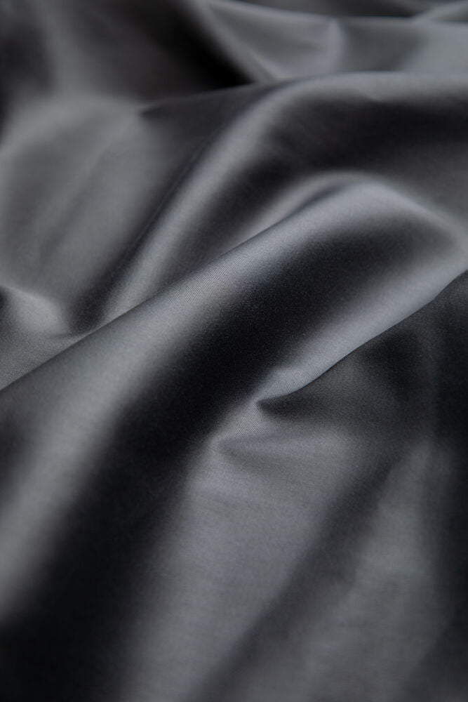 Putevar & Laken Satin