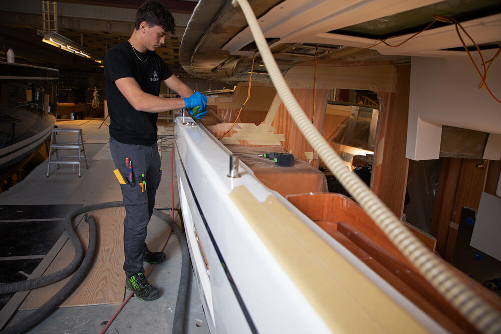 2552 Servicebukse Stretch