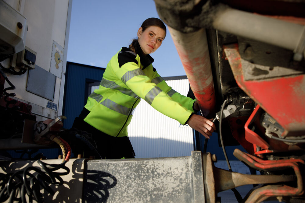 6111 Sweatshirt Dame EN ISO 20471 Kl 3/2