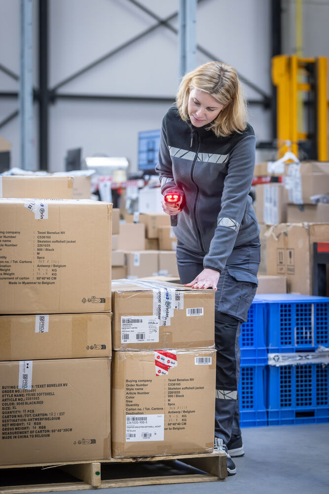 7511 Servicebukse Dame