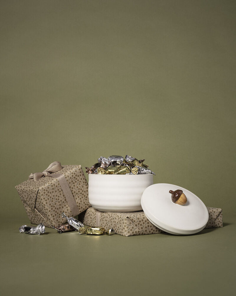 Ellen jar med sjokolade 200 Acorn Off wh One size