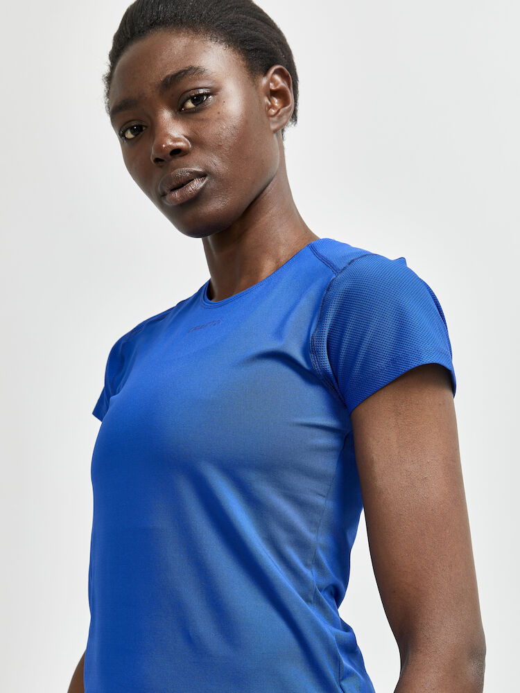 ADV Essence SS Slim Tee W Burst