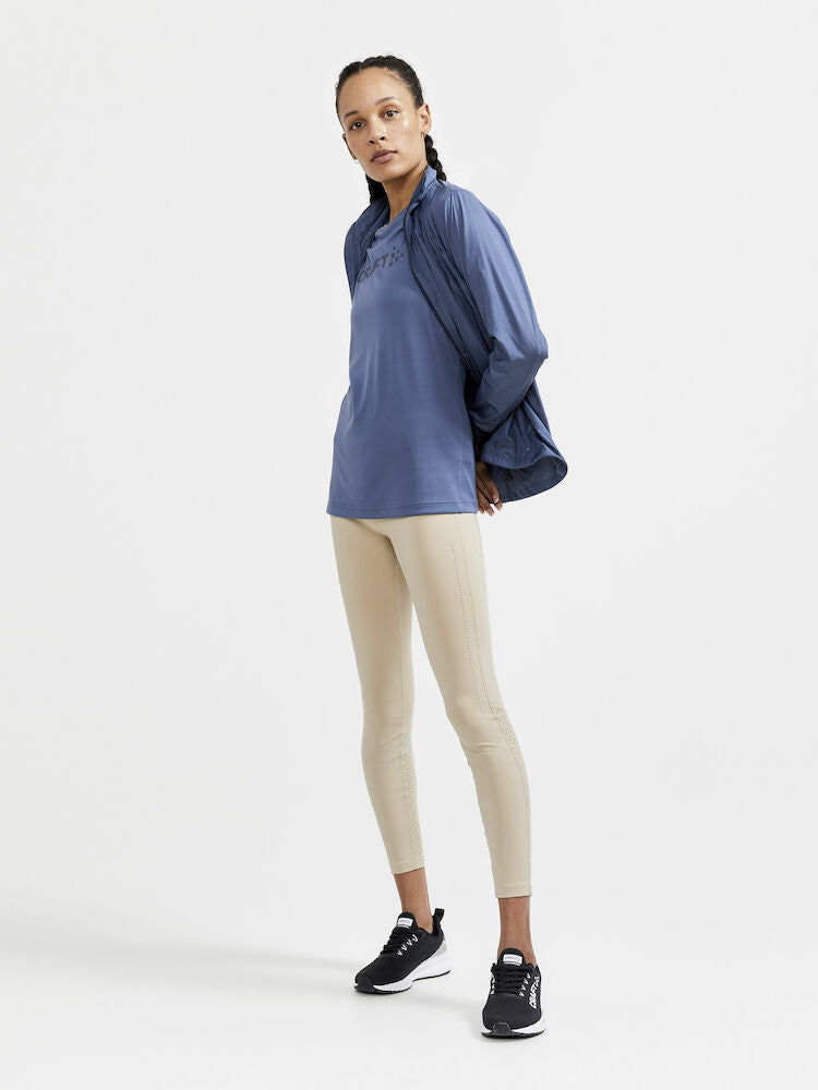 Core Essence Logo Tee W Saphire