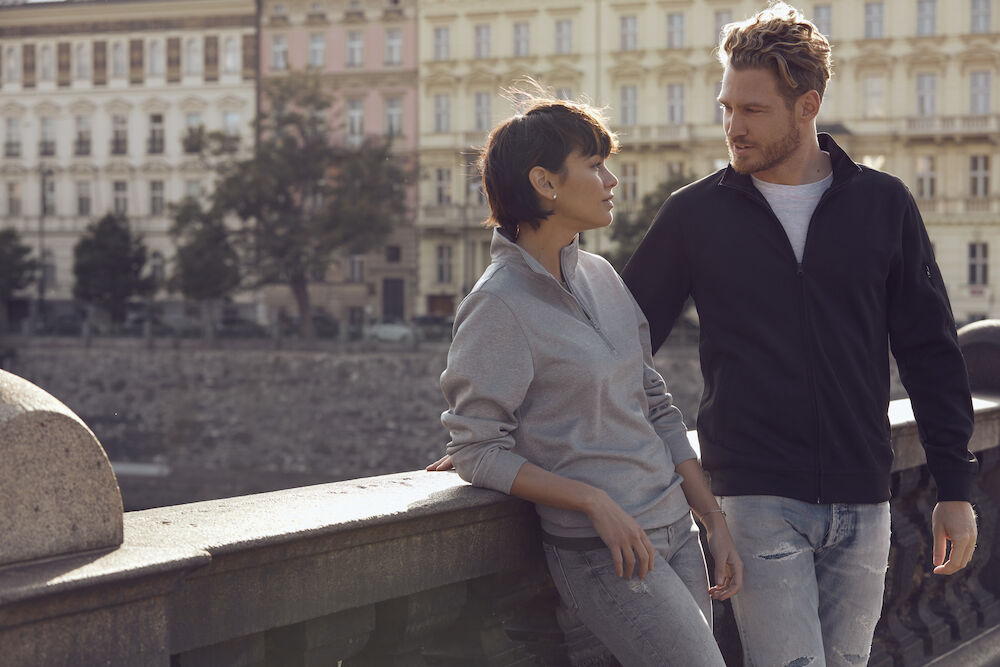 Basic Active Half Zip