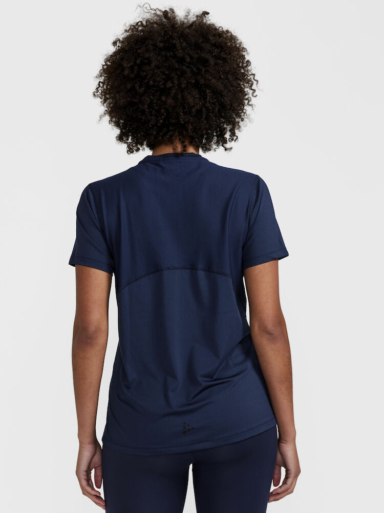 ADV Essence SS Tee W Blaze
