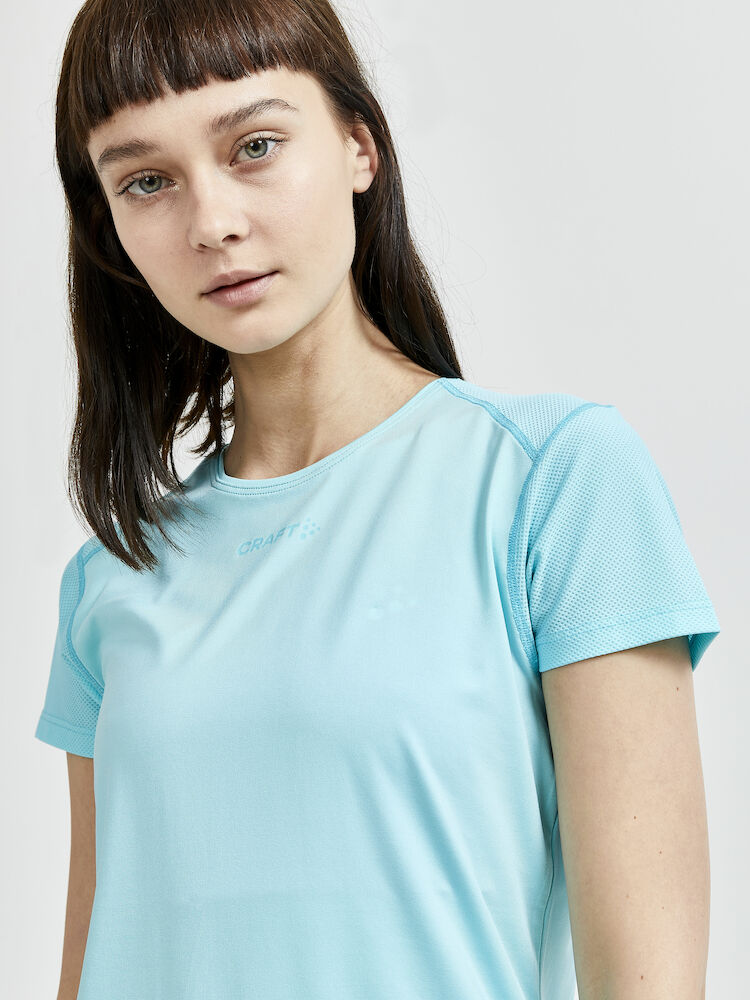 ADV Essence SS Slim Tee W Sea