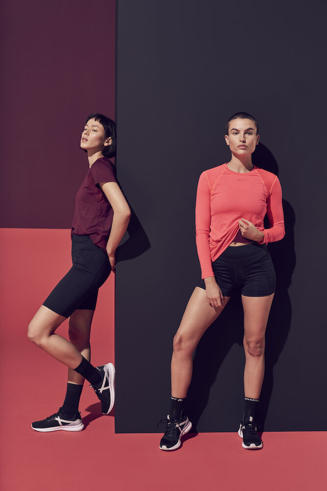 ADV Essence SS Slim Tee W Rio