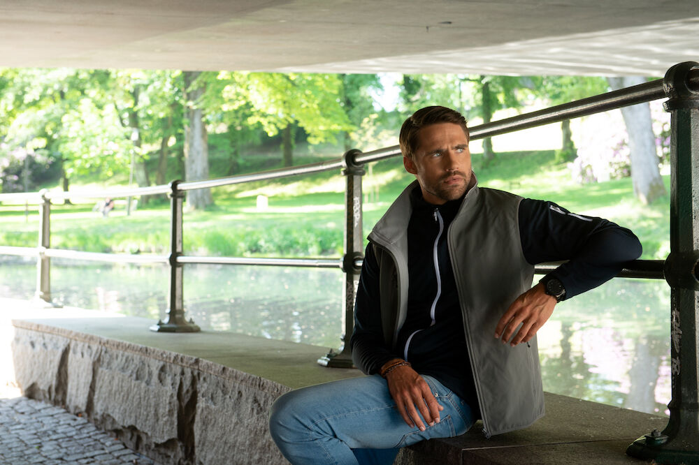 Basic Softshell Vest