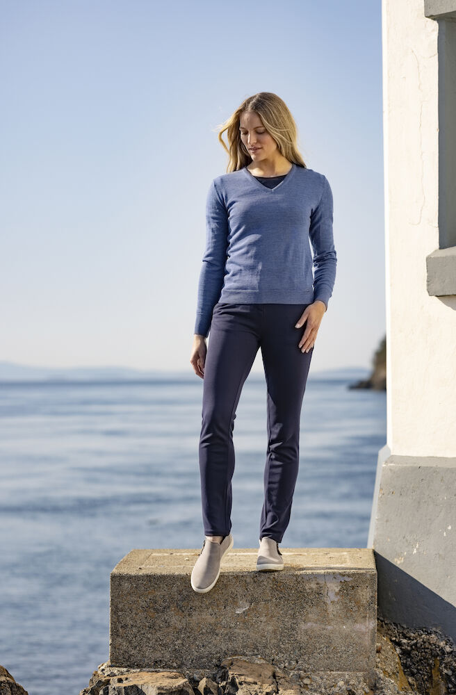 Everett V-Neck Ladies