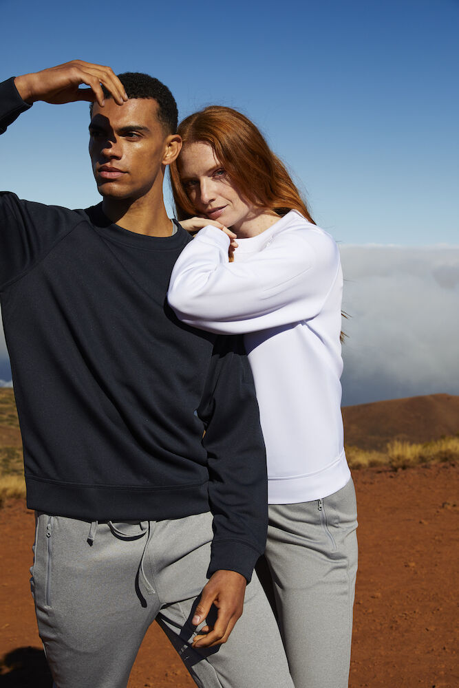 Basic Active Roundneck