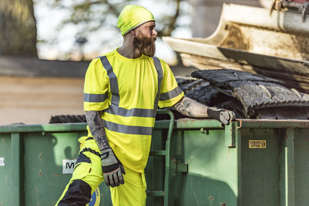 5582 Spun-Dye T-shirt Hi-Vis